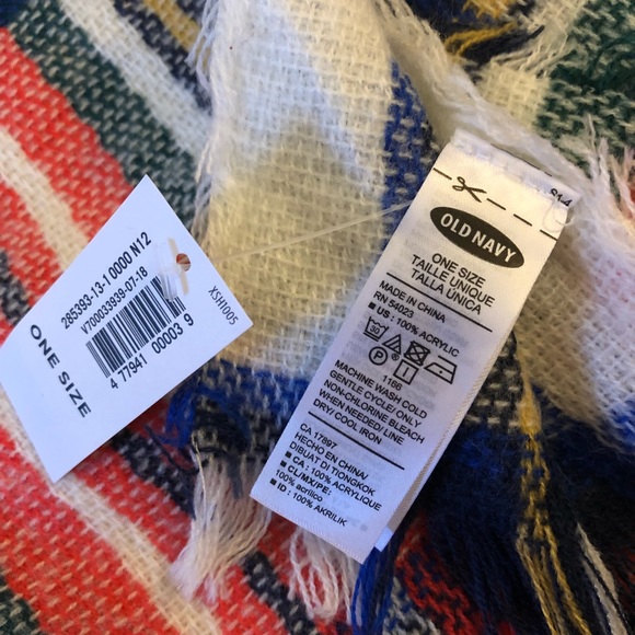 Simply Southern Hat & Old Navy Scarf - Picture 5 of 6